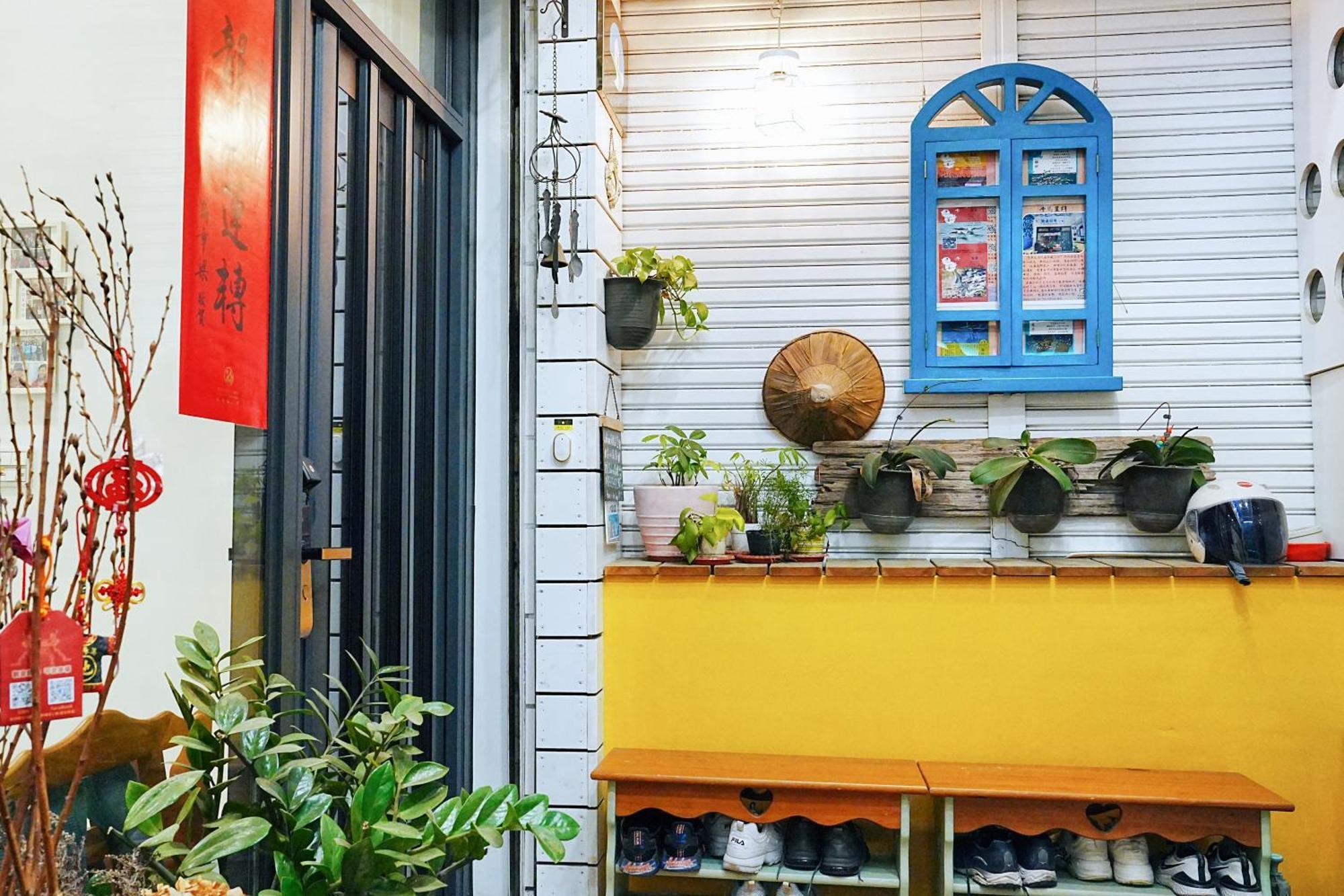 The Wind B&B Budai Luaran gambar