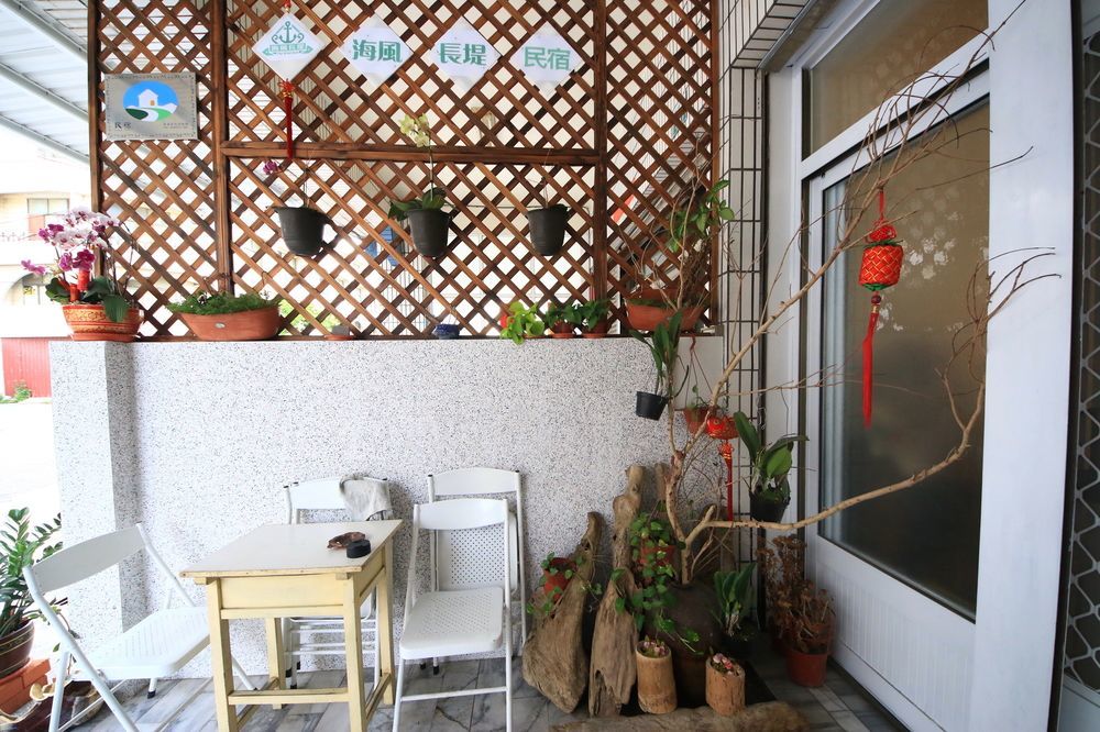 The Wind B&B Budai Luaran gambar